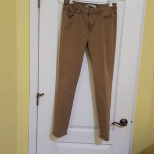 Light brown skinny jeans